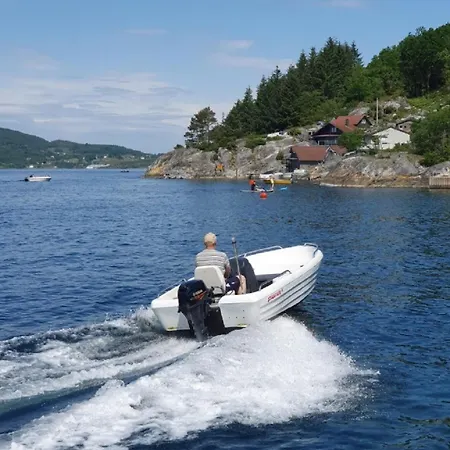 Fjordhytte-33 Suednorwegen, Motorboot Mietbar *